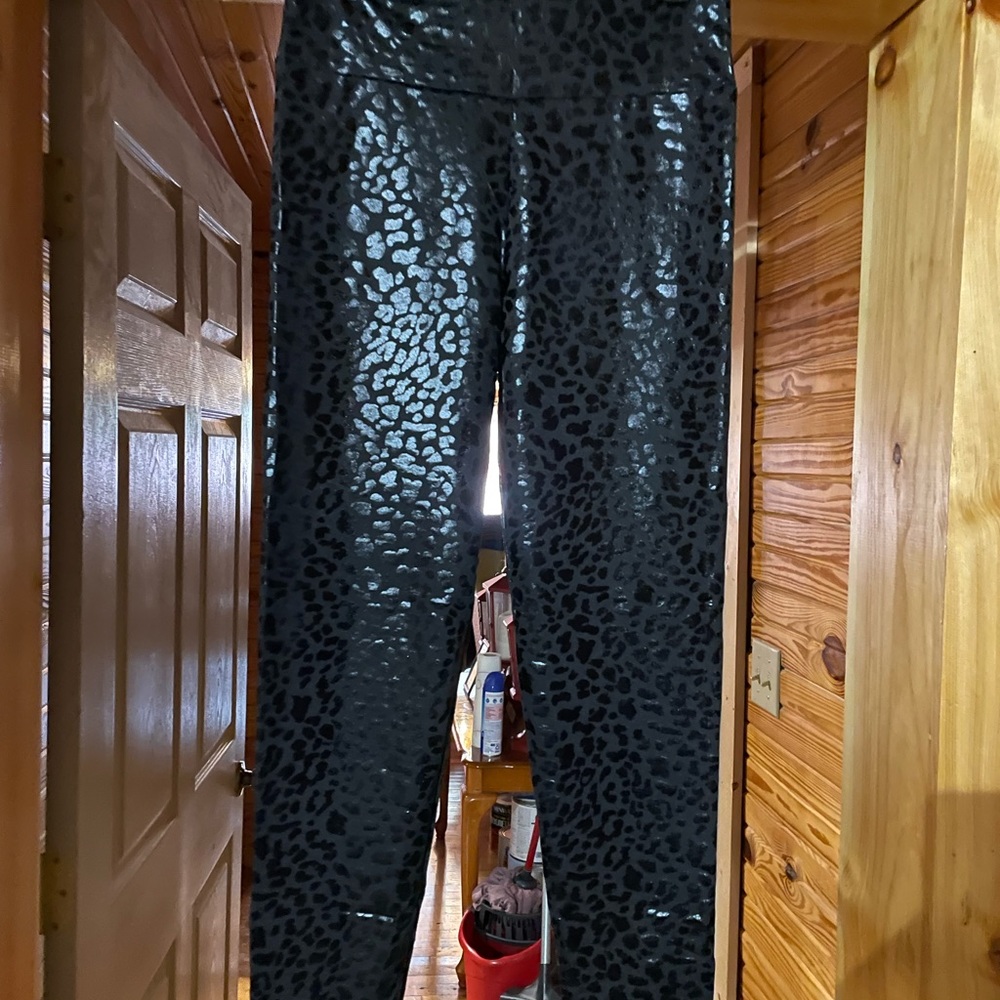 Leopard leggings